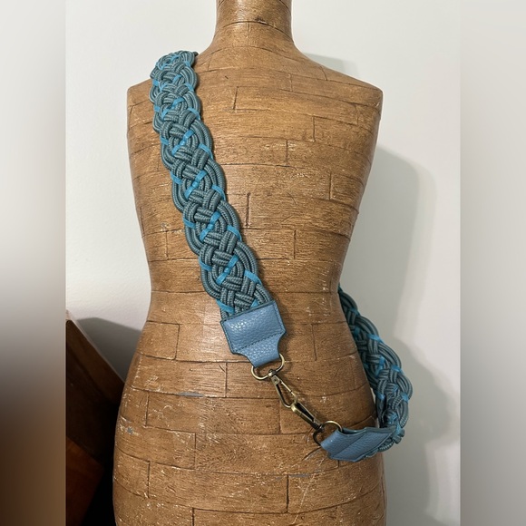 Source Unknown Handbags - Turquoise Crossbody Bag Purse Strap